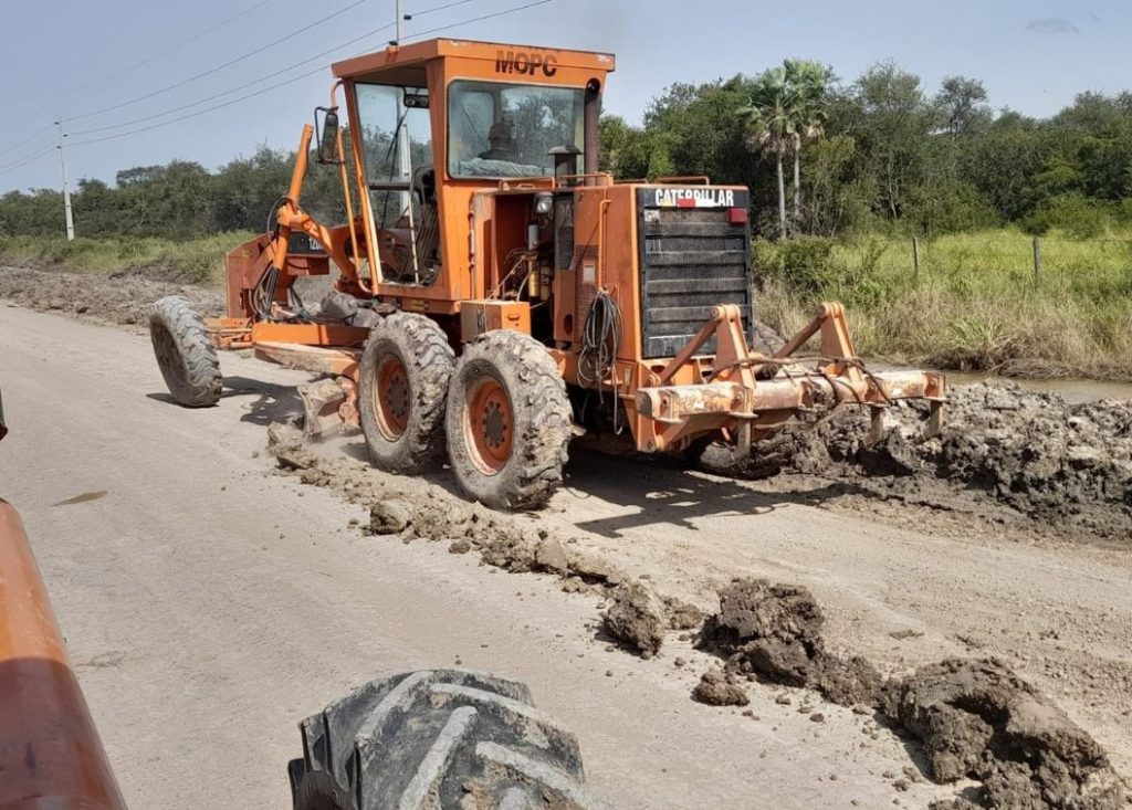 Entregan implementos agrícolas a labriegos de San Pedro